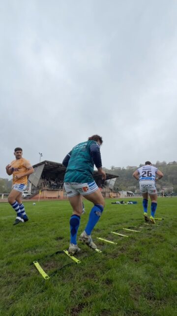 Nos seniors à l’échauffement ! 🔥
Coup d’envoi 15h30 🏉

GO BISONS GO 🤍💙

#avignon #rugbyleague #rugby